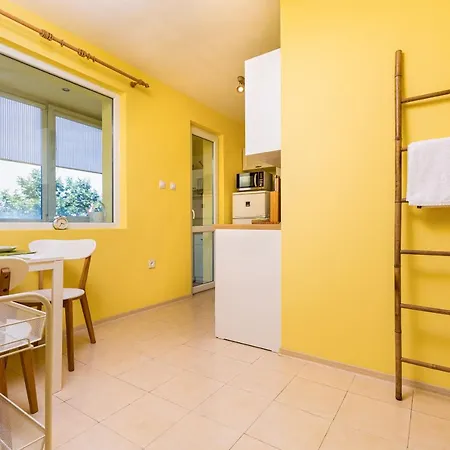 Daire The Cozy 1-bedroom In By Flat Mаnager *