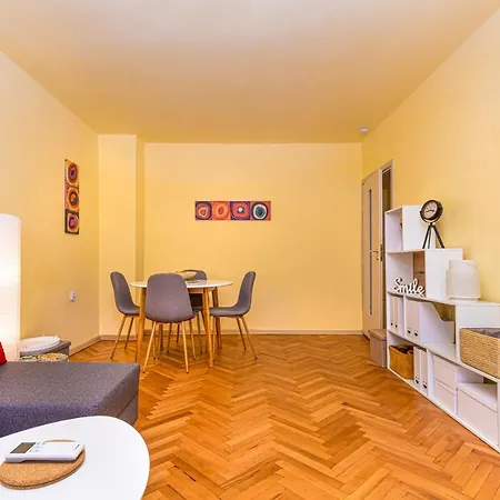 The Cozy 1-bedroom In By Flat Mаnager * Filibe